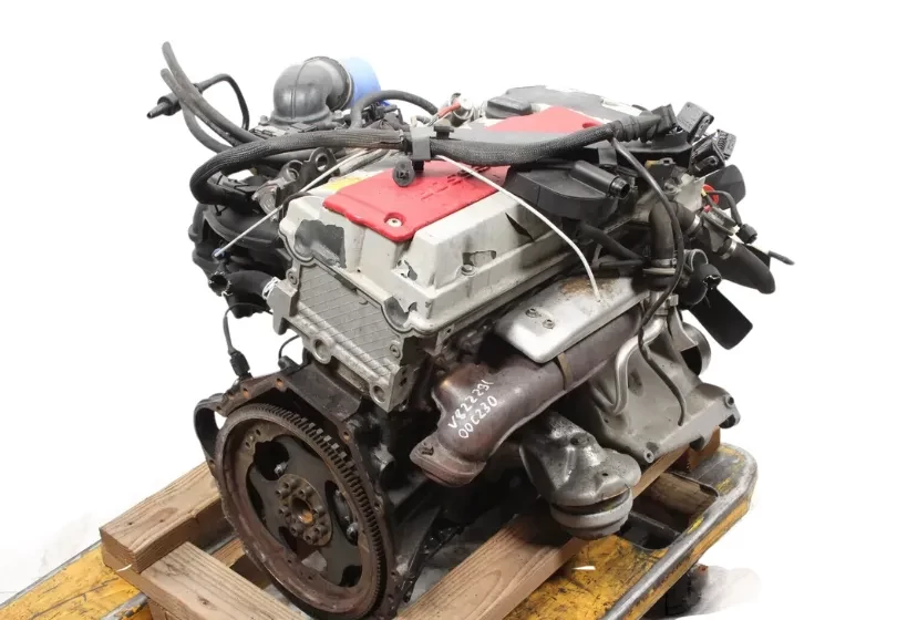 1998-2000 Mercedes W202 C230 2.3L Engine Motor Block Assembly