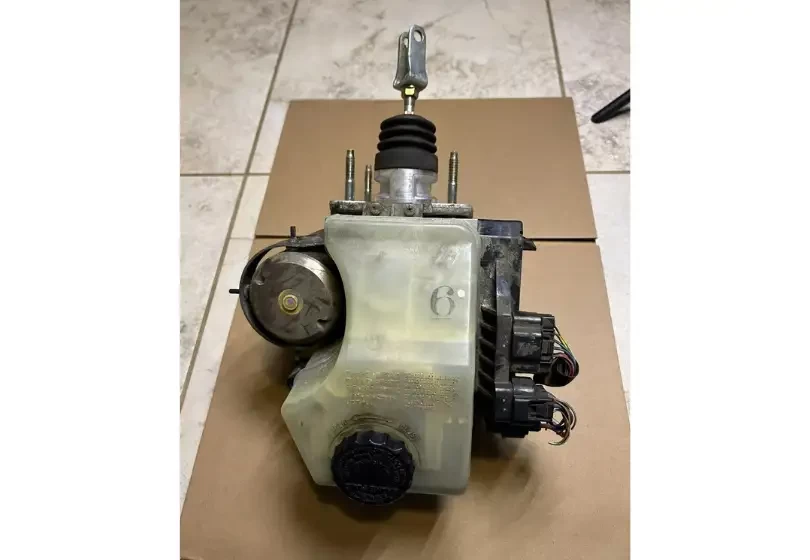 Anti Lock Brake Pump - LEXUS GS300