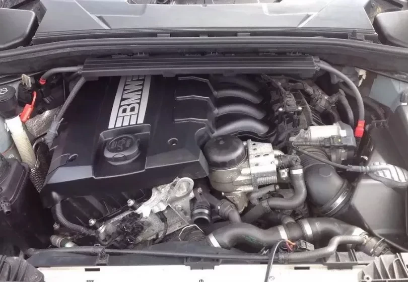 BMW 520i Engine (2003-2009)