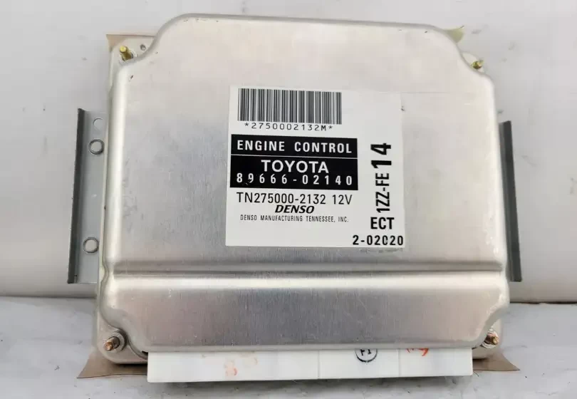 ECM - TOYOTA Sequoia